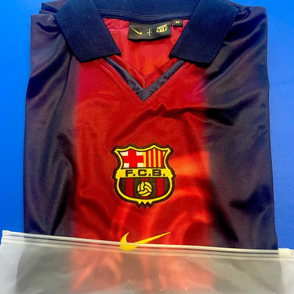 Nike FC Barcelona x Cactus Jack Retro 2000/01 Home Skeleton Jersey 'Red/Blue'